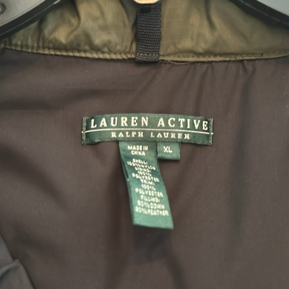 Women’s olive green, Ralph Lauren vest size XL - Picture 3 of 4